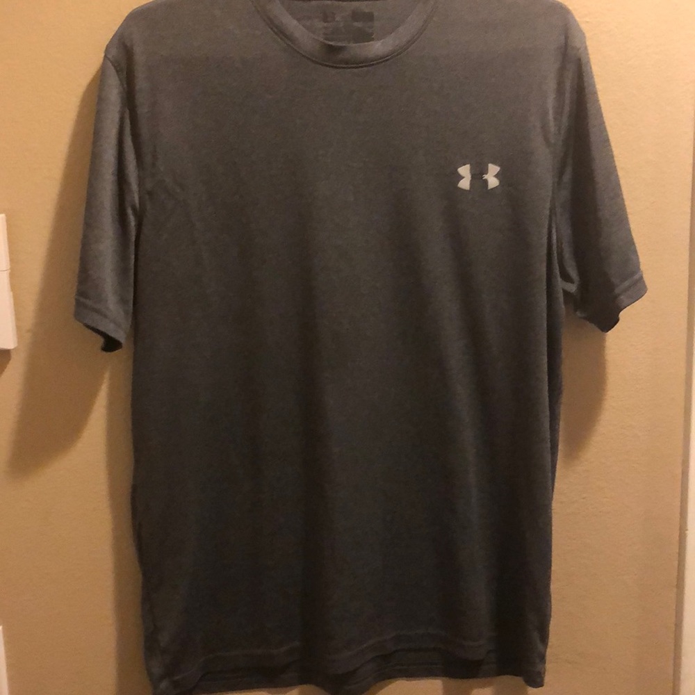 Under Armour dry fit